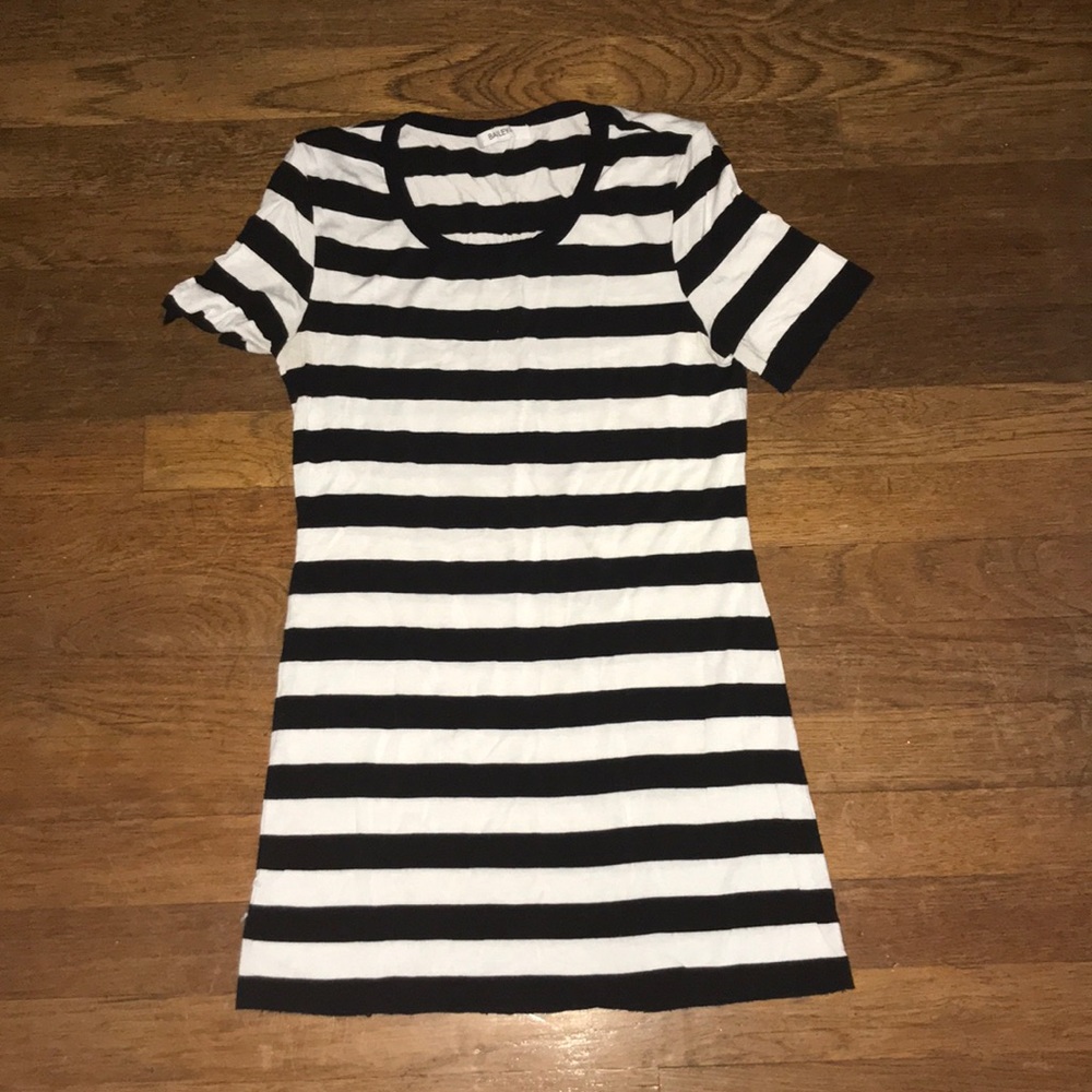 Black and white long shirt